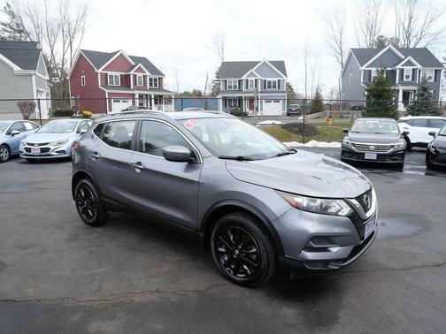 2020 Nissan Rogue Sport SV
