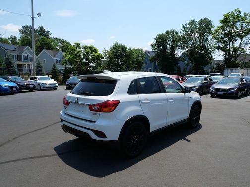 Pearl White 2019 Mitsubishi Outlander Sport 2.0 SP