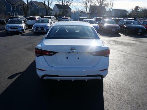 2022 Nissan Sentra S