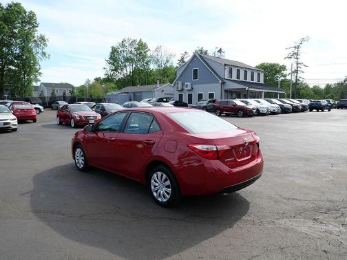 Red 2016 Toyota Corolla L