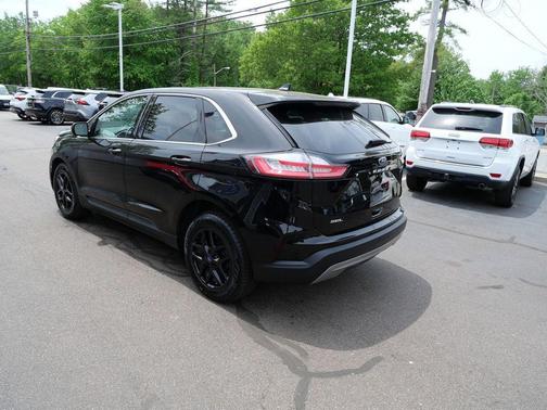Agate Black Metallic 2021 Ford Edge SEL