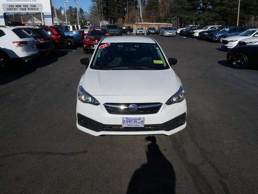 2022 Subaru Impreza Base