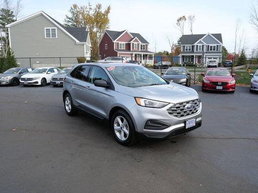 2021 Ford Edge SE