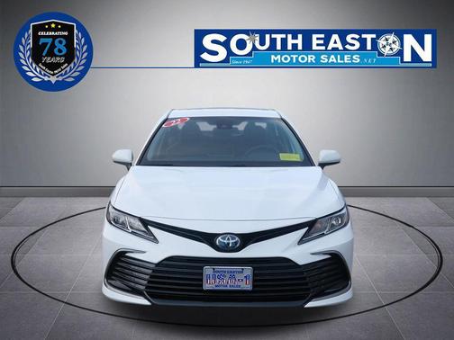 2022 Toyota Camry LE