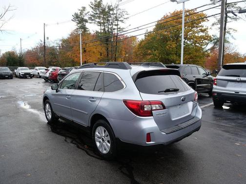 2016 Subaru Outback 2.5i Premium