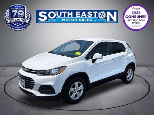 Summit White 2020 Chevrolet Trax LS