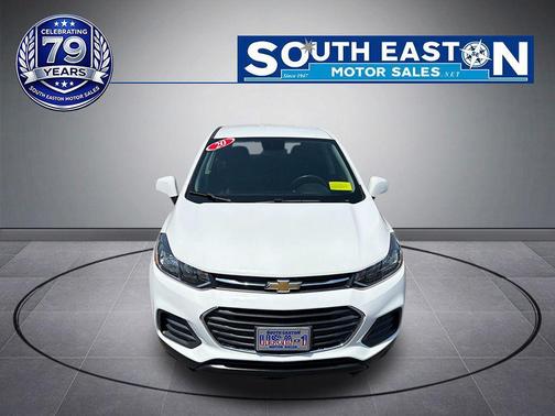 Summit White 2020 Chevrolet Trax LS