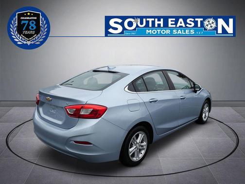 2017 Chevrolet Cruze LT