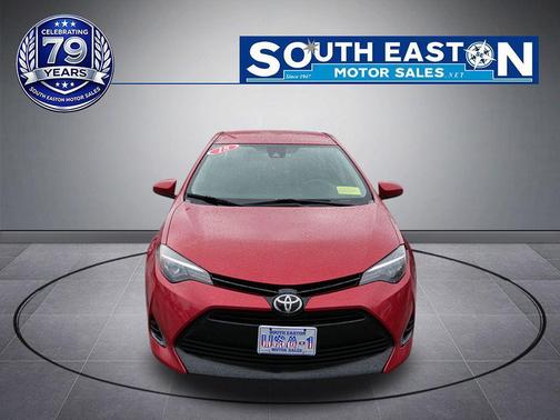 Barcelona Red Metallic 2018 Toyota Corolla LE