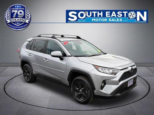 Silver Sky Metallic 2021 Toyota RAV4 XLE