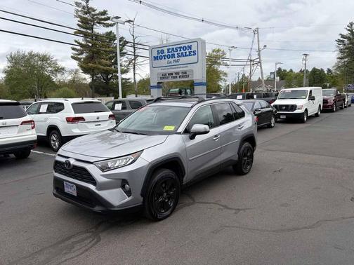 Silver Sky Metallic 2021 Toyota RAV4 XLE