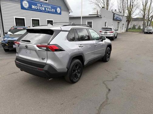 Silver Sky Metallic 2021 Toyota RAV4 XLE