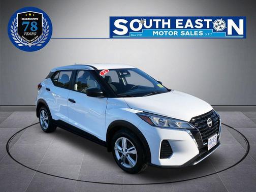 2022 Nissan Kicks S