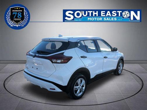 2022 Nissan Kicks S