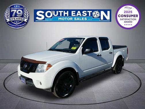 Glacier White 2018 Nissan Frontier SV