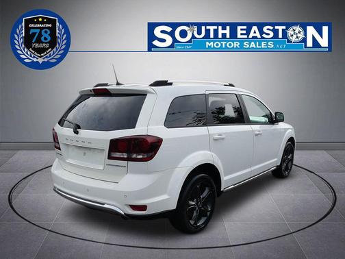 2019 Dodge Journey Crossroad