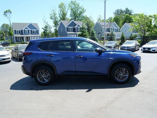 Caspian Blue Metallic 2021 Nissan Rogue S