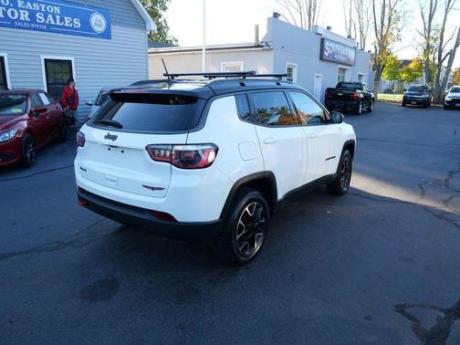 2020 Jeep Compass Trailhawk