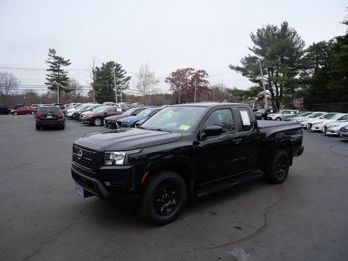 2022 Nissan Frontier S
