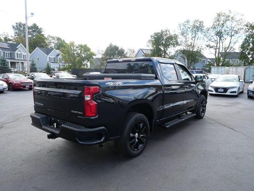 2020 Chevrolet Silverado 1500 Custom