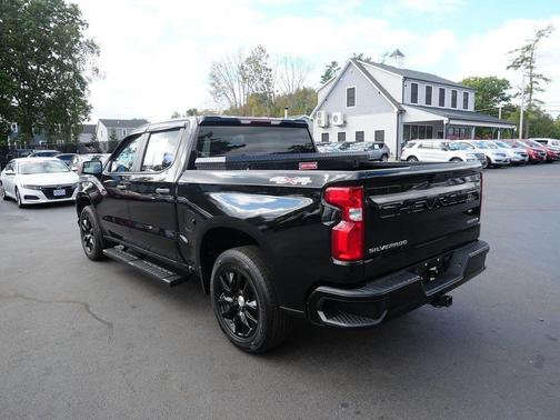 2020 Chevrolet Silverado 1500 Custom