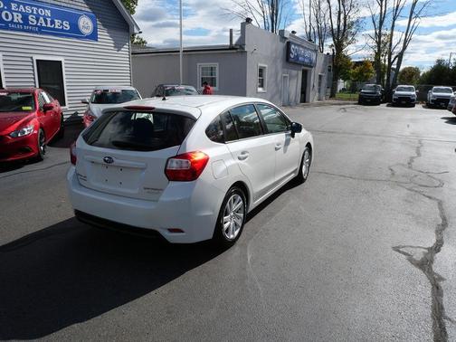2015 Subaru Impreza 2.0i Premium