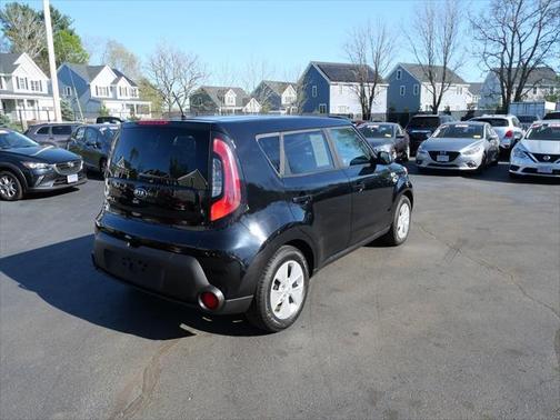 2016 Kia Soul Base
