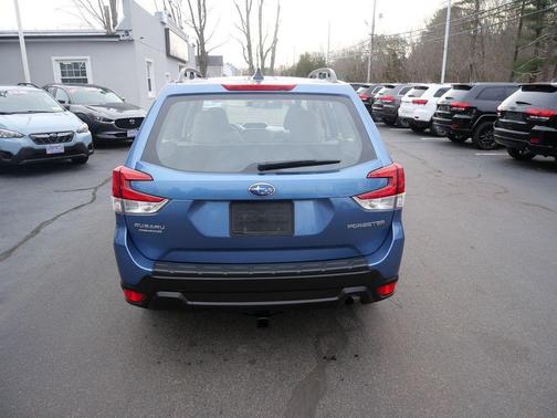 2024 Subaru Forester Base