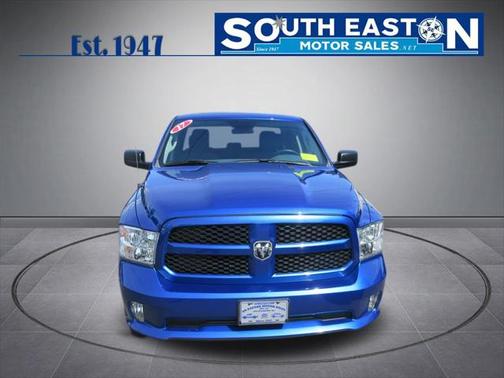 Blue Streak Pearlcoat 2017 RAM 1500 Express