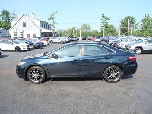2016 Toyota Camry XSE