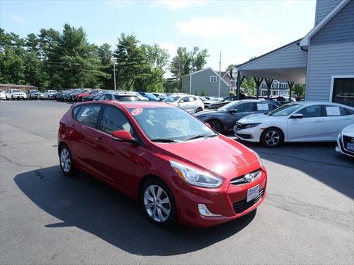 2014 Hyundai Accent SE