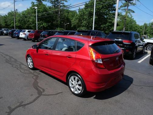 2014 Hyundai Accent SE