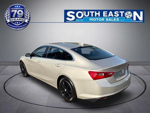 Champagne Silver Metallic 2016 Chevrolet Malibu 1LT