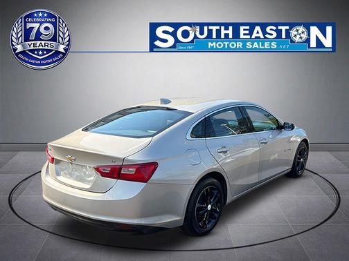 Champagne Silver Metallic 2016 Chevrolet Malibu 1LT