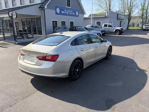 Champagne Silver Metallic 2016 Chevrolet Malibu 1LT