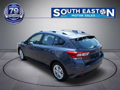 Carbide Gray Metallic 2017 Subaru Impreza 2.0i Premium