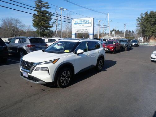2021 Nissan Rogue SV