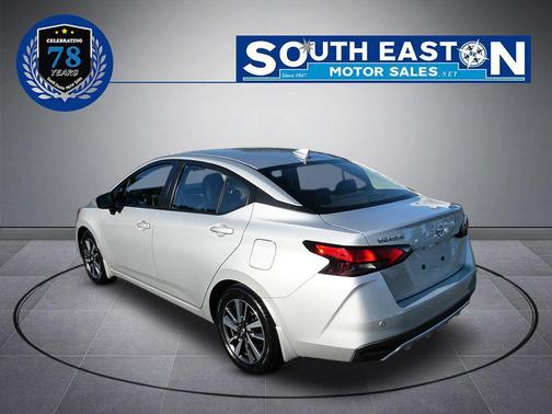 2021 Nissan Versa 1.6 SV