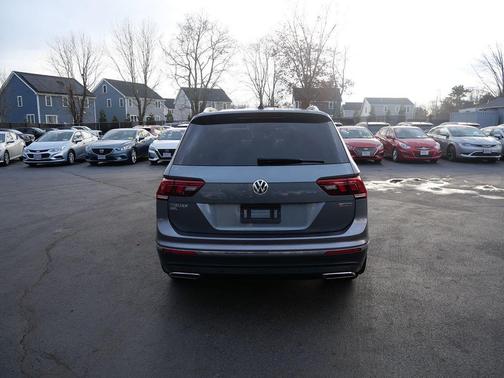 2021 Volkswagen Tiguan 2.0T SE 4MOTION