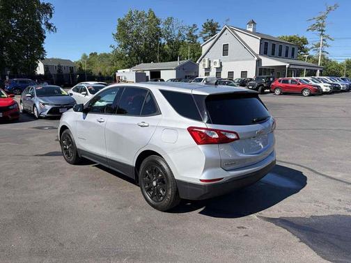 Silver Ice Metallic 2019 Chevrolet Equinox LS