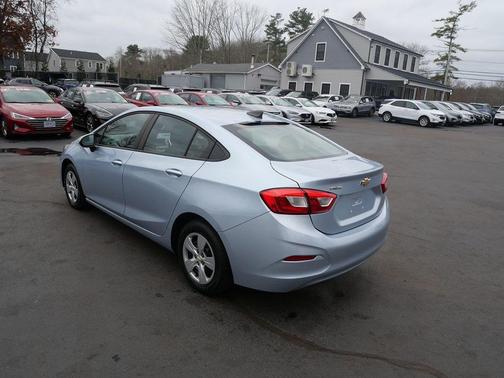 2018 Chevrolet Cruze LS