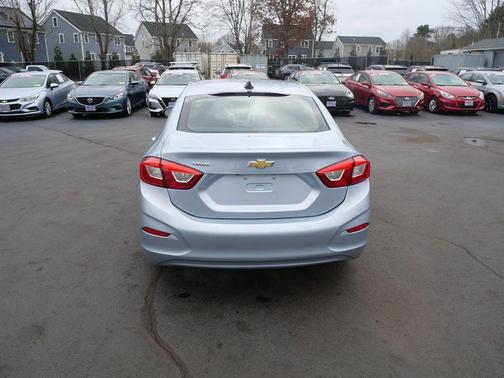 2018 Chevrolet Cruze LS