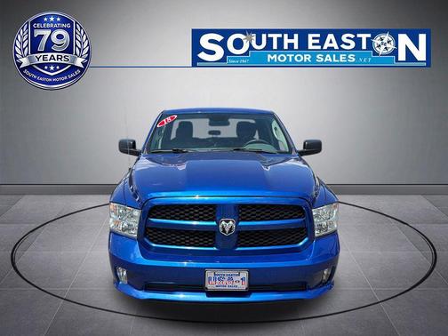 Blue Streak Pearlcoat 2018 RAM 1500 Express