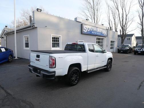 2020 GMC Canyon SLE