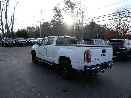 2020 GMC Canyon SLE