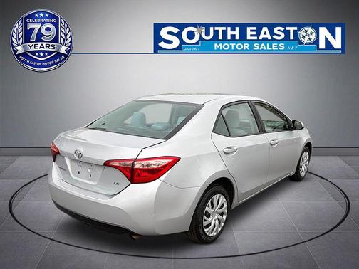 Classic Silver Metallic 2017 Toyota Corolla L