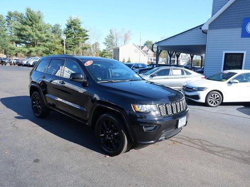 2020 Jeep Grand Cherokee Altitude