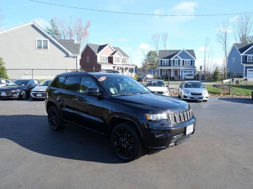 2020 Jeep Grand Cherokee Altitude