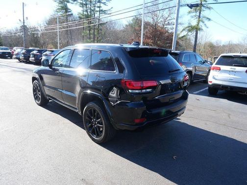 2020 Jeep Grand Cherokee Altitude