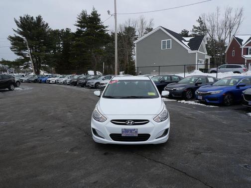 2016 Hyundai Accent SE